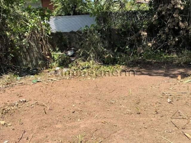 Terreno em Condomínio para Venda em São Paulo/SP Morumbi