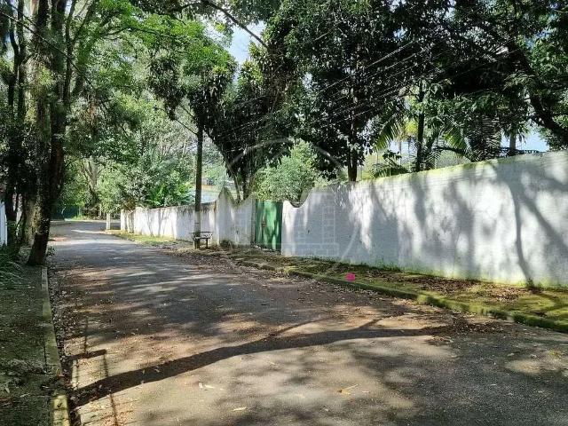 Terreno em Condomínio para Venda em São Paulo/SP Parque do Castelo