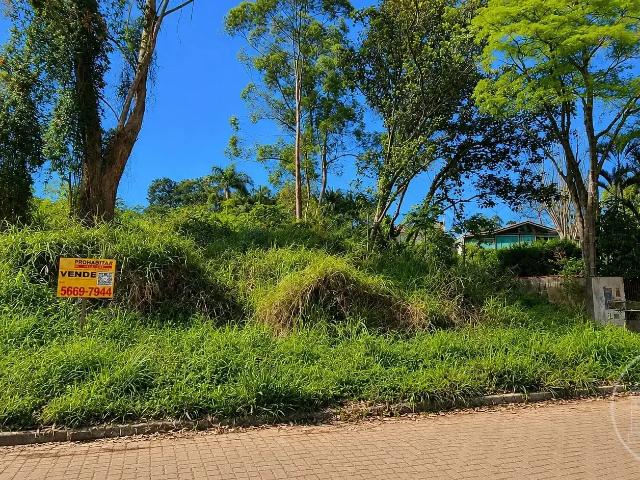 Terreno em Condomínio para Venda em São Paulo/SP Parque do Terceiro Lago