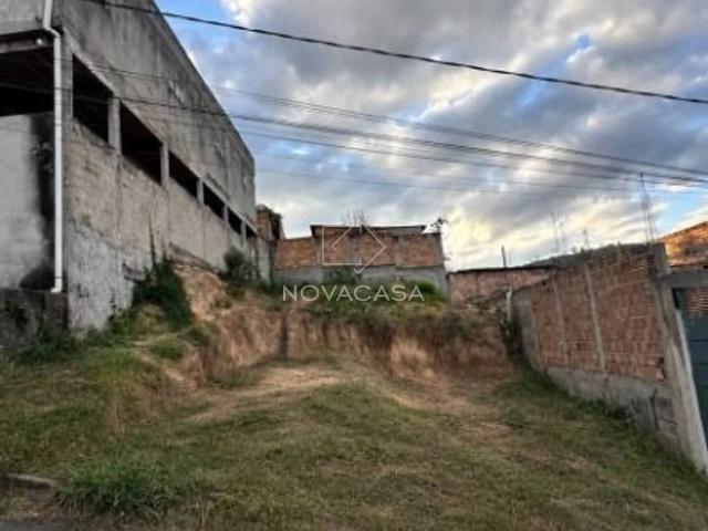 Terreno em Condomínio para Venda em Santa Luzia/MG Padre Miguel