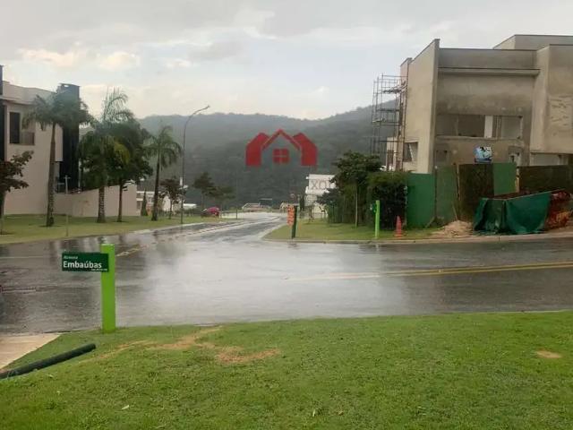 Terreno em Condomínio para Venda em Santana de Parnaíba/SP Alphaville