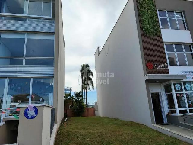 Terreno em Condomínio para Venda em Santana de Parnaíba/SP Alphaville