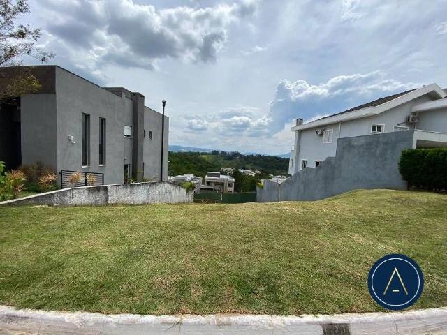 Terreno em Condomínio para Venda em Santana de Parnaíba/SP Alphaville
