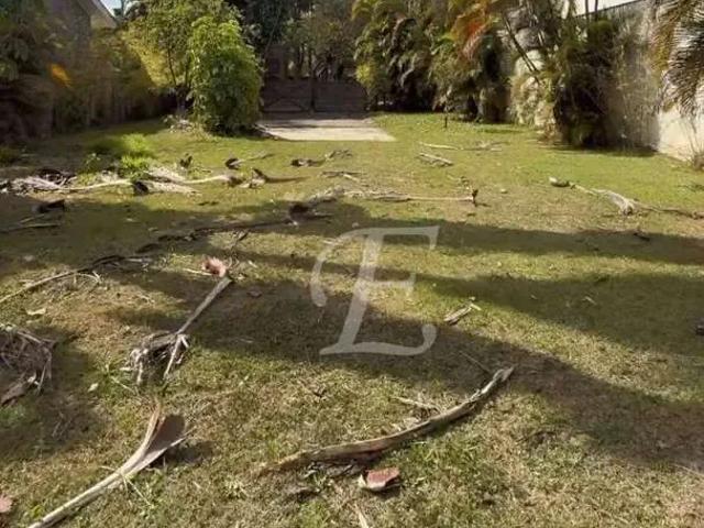 Terreno em Condomínio para Venda em Santana de Parnaíba/SP Alphaville
