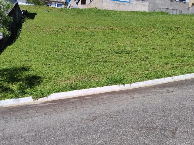 Terreno em Condomínio para Venda em Santana de Parnaíba/SP Alphaville