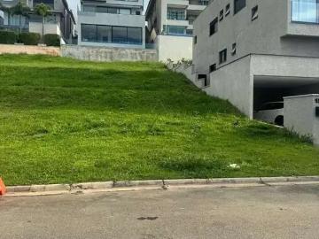 Terreno em Condomínio para Venda em Santana de Parnaíba/SP Alphaville