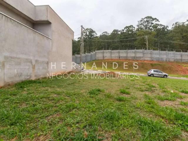 Terreno em Condomínio para Venda em Santana de Parnaíba/SP Suru