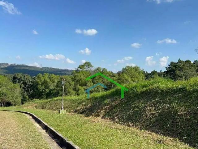 Terreno em Condomínio para Venda em Santana de Parnaíba/SP Suru