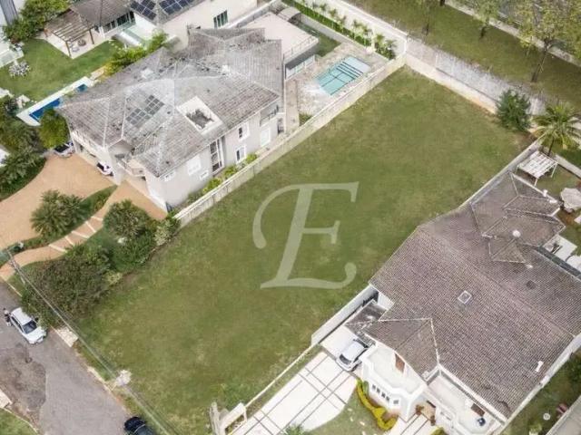 Terreno em Condomínio para Venda em Santana de Parnaíba/SP Tamboré