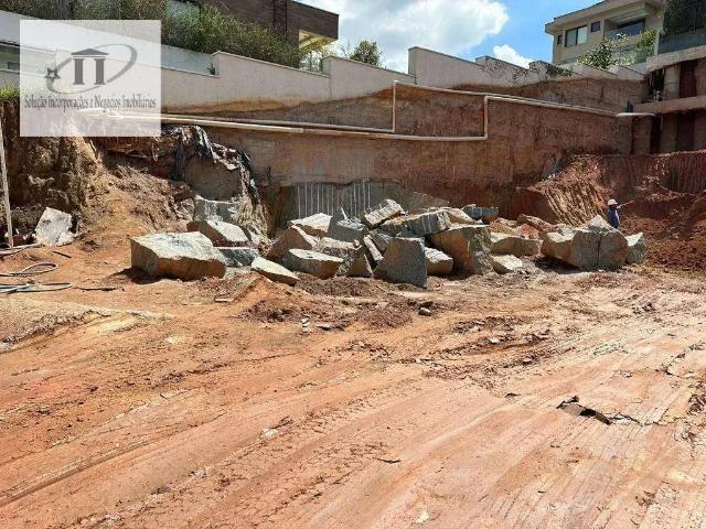 Terreno em Condomínio para Venda em Santana de Parnaíba/SP Tamboré
