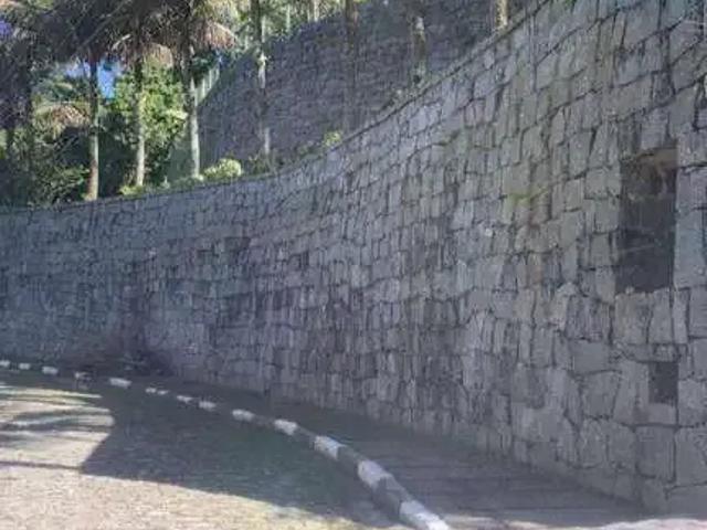 Terreno em Condomínio para Venda em Santos/SP Morro Santa Terezinha