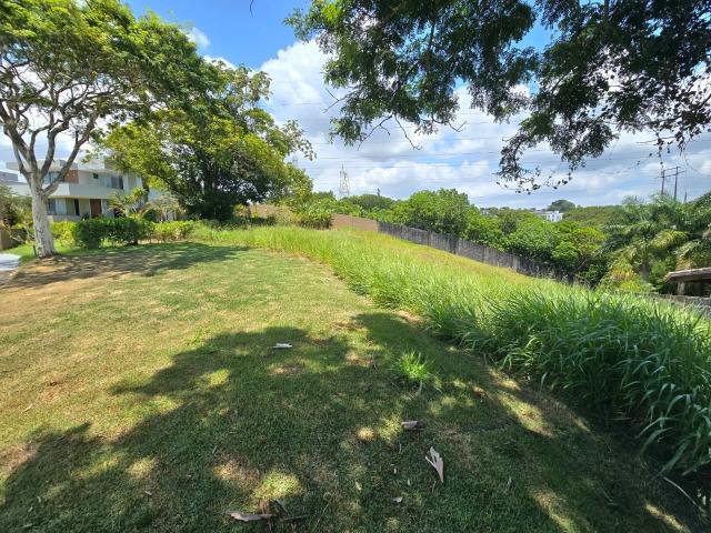 Terreno em Condomínio para Venda em Salvador/BA Alphaville II