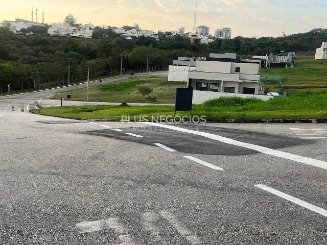 Terreno em Condomínio para Venda em Sorocaba/SP Além Ponte