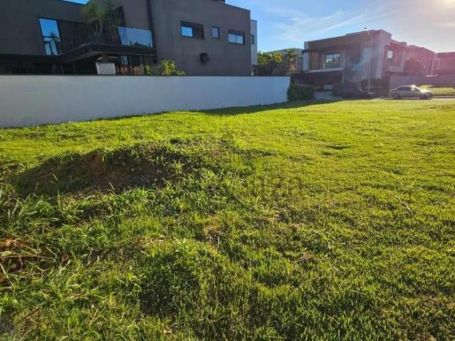 Terreno em Condominio Urbanova Condomínio Jardim do Golfe III 450m²