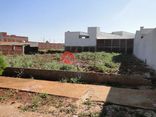 Terreno em Conjunto Habitacional Requião, Maringá/PR de 372m² para locação R$ 1.180,00/mes