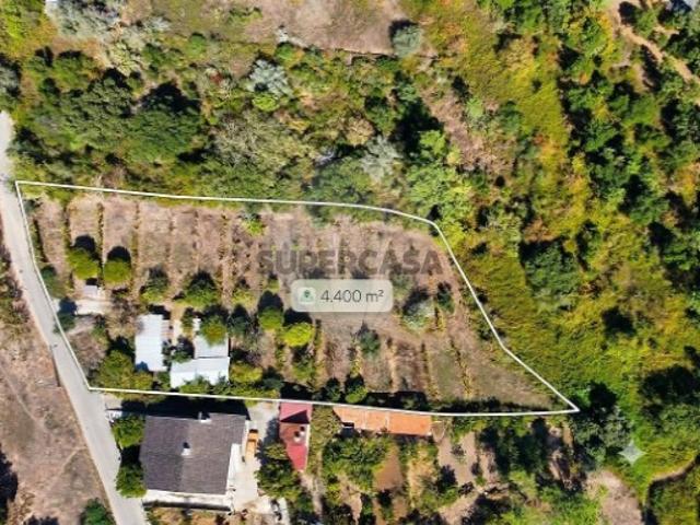 Terreno em Eiras e São Paulo de Frades