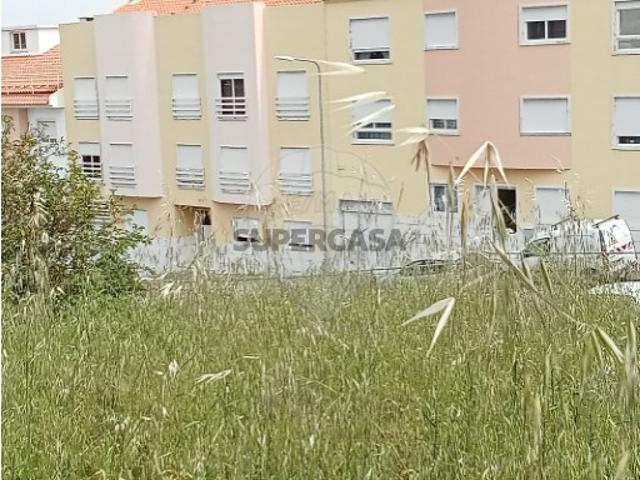 Terreno em Encosta do Sol