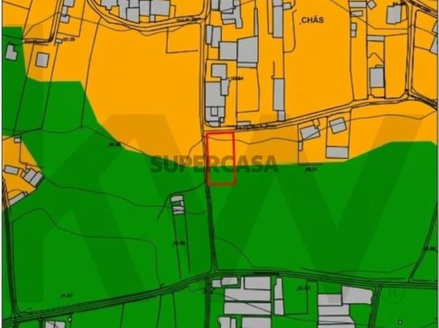 Terreno em espaço urbano em Chãs Regueira de Pontes Leiria