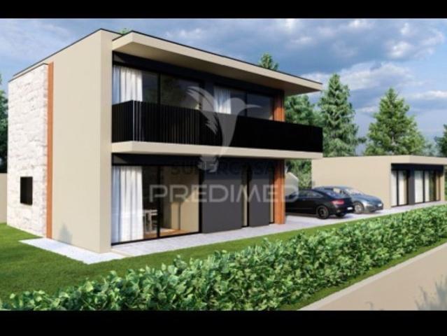 Terreno em Vila Verde e Barbudo