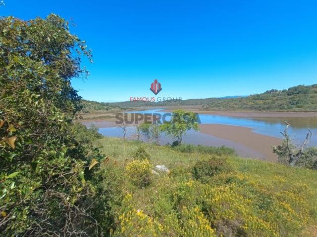 Urbano em Lagoa e Carvoeiro