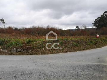 Terreno em Estorãos Fafe