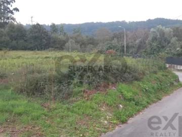 Terreno em Estorãos