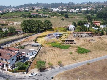 Terreno em Felgueiras com 768m2 em Felgueiras / Lagares