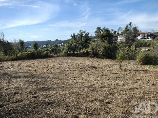 Terreno em Foz do Sousa e Covelo de 3200,00 m²