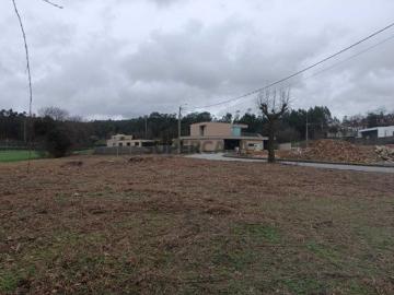 Terreno em Fradelos
