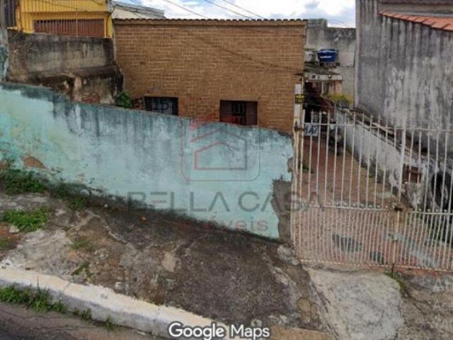 Terreno em frente ao Metrô Santa Clara, com 263 m²