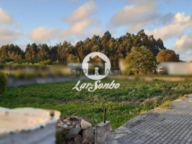 Terreno em Guilhabreu