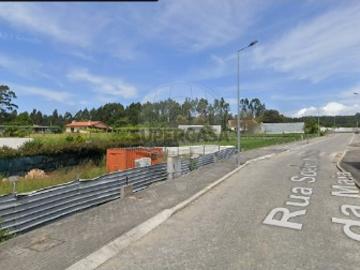 Terreno em Guilhabreu