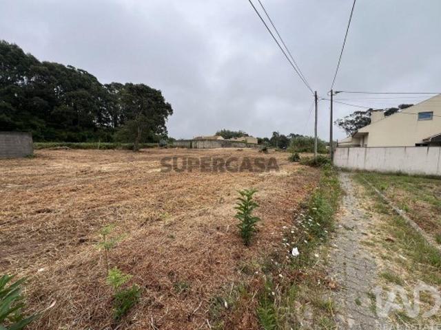 Terreno em Gulpilhares e Valadares