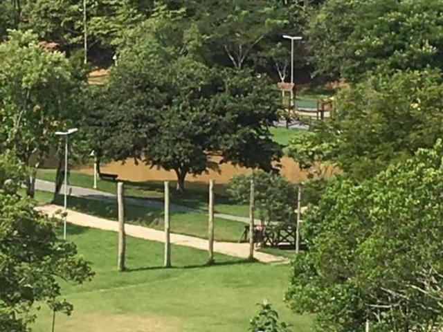 Terreno em Jacareí, no bairro Condomínio Parque Vale dos Lagos, à venda
