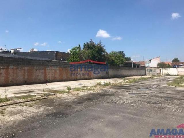 Terreno em Jacareí, no bairro Jardim Paraíba, à venda