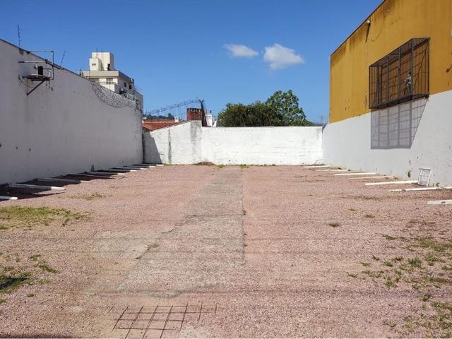 Terreno em Jardim Botânico, Porto Alegre/RS de 750m² à venda por R$ 1.974.600,00