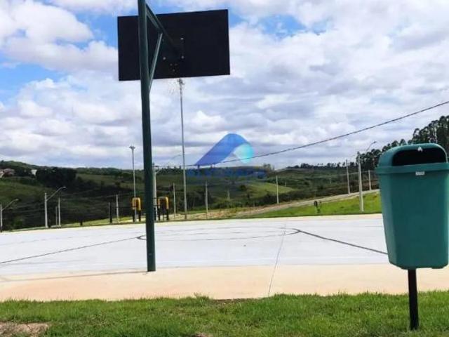 Terreno em Jardim Cruzeiro do Sul, São José dos Campos/SP de 10m² à venda por R$ 180.000,00