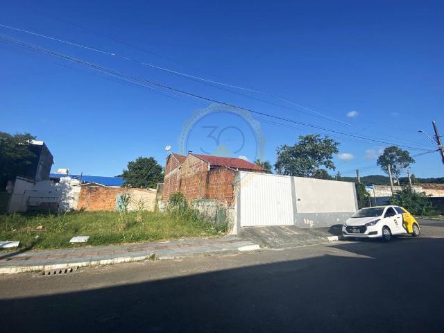 Terreno em Jardim Iate Clube, Balneário Camboriú/SC de 252m² à venda por R$ 719.800,00