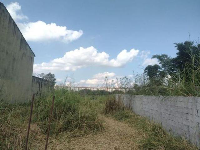 Terreno em Jardim Quaresmeira, Suzano/SP de 0m² à venda por R$ 440.000,00 ou para locação R$ 3.500,0