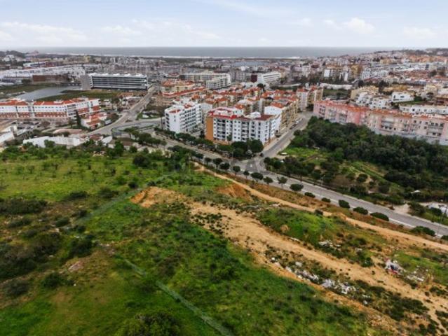 Terreno em Luz