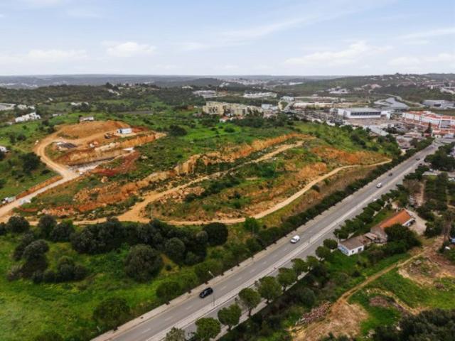 Terreno em Luz
