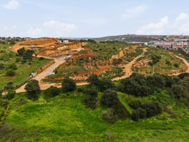 Terreno em Luz