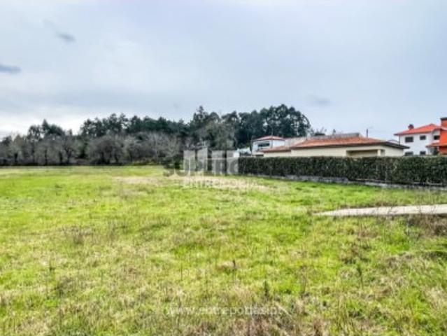 Terreno em Lanheses