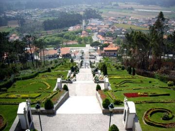 Terreno em Laúndos