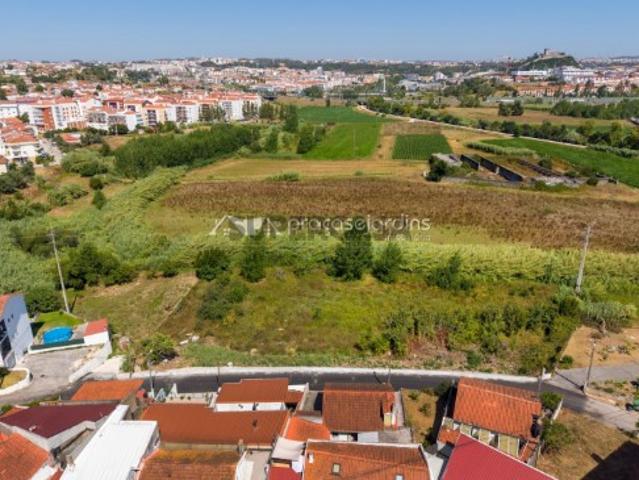 Terreno em Leiria, Pousos, Barreira e Cortes