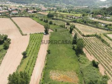 Terreno em Longos
