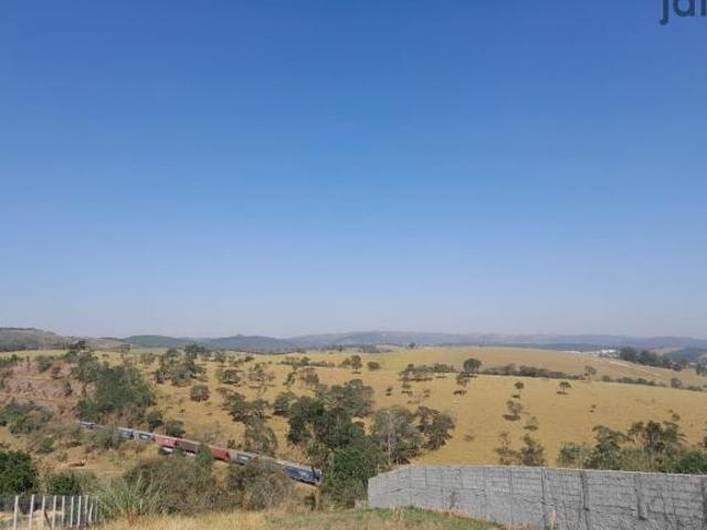 Terreno em Loteamento Município de Mairinque SP