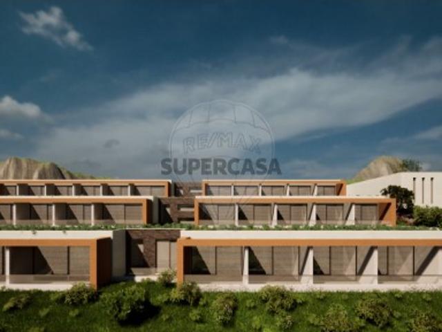 Terreno em Paderne