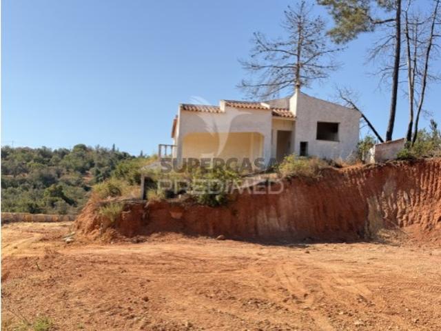 Terreno em Albufeira e Olhos de Água