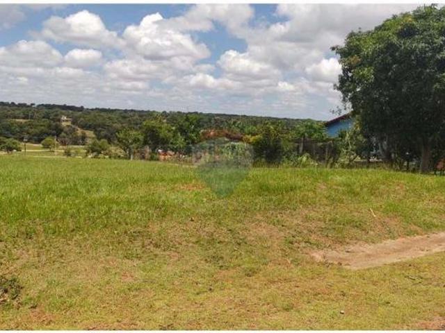 Terreno em, Pardinho/SP de 420m² à venda por R$ 55.000,00